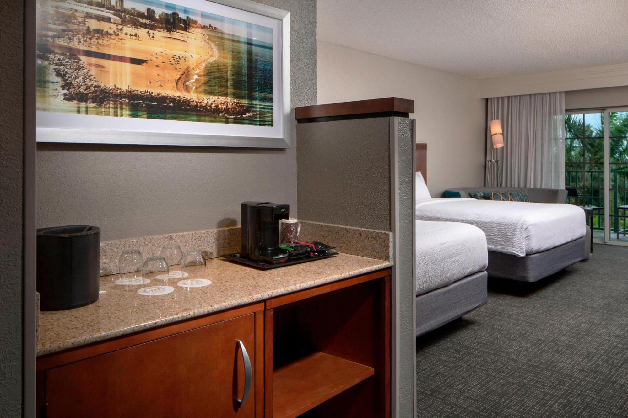 Courtyard By Marriott Fort Lauderdale Airport & Cruise Port Dania Beach Εξωτερικό φωτογραφία
