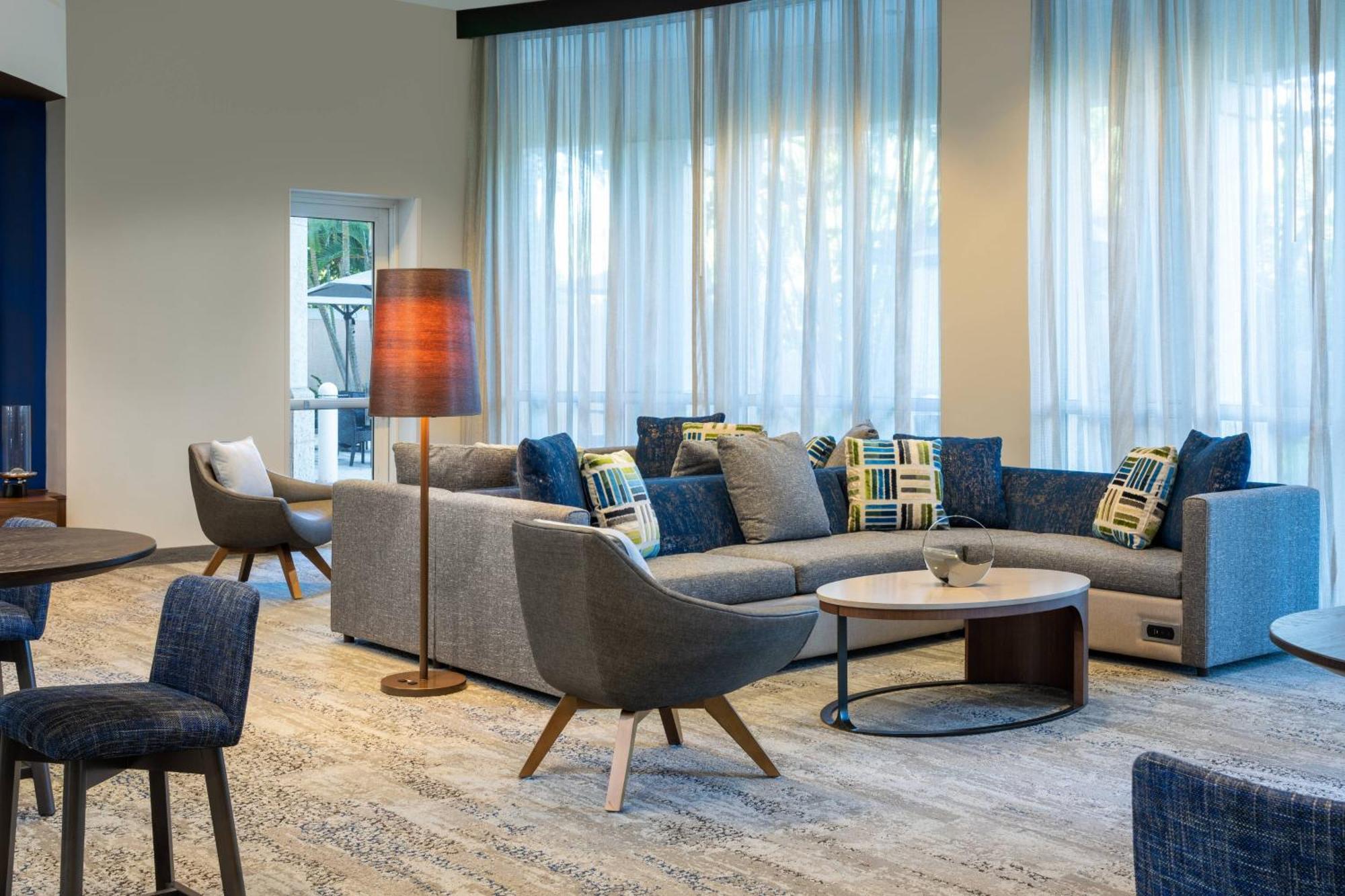 Courtyard By Marriott Fort Lauderdale Airport & Cruise Port Dania Beach Εξωτερικό φωτογραφία