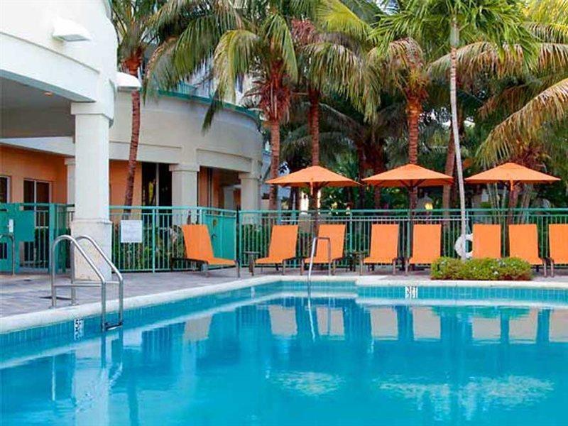 Courtyard By Marriott Fort Lauderdale Airport & Cruise Port Dania Beach Εξωτερικό φωτογραφία