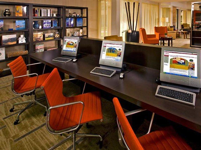Courtyard By Marriott Fort Lauderdale Airport & Cruise Port Dania Beach Εξωτερικό φωτογραφία